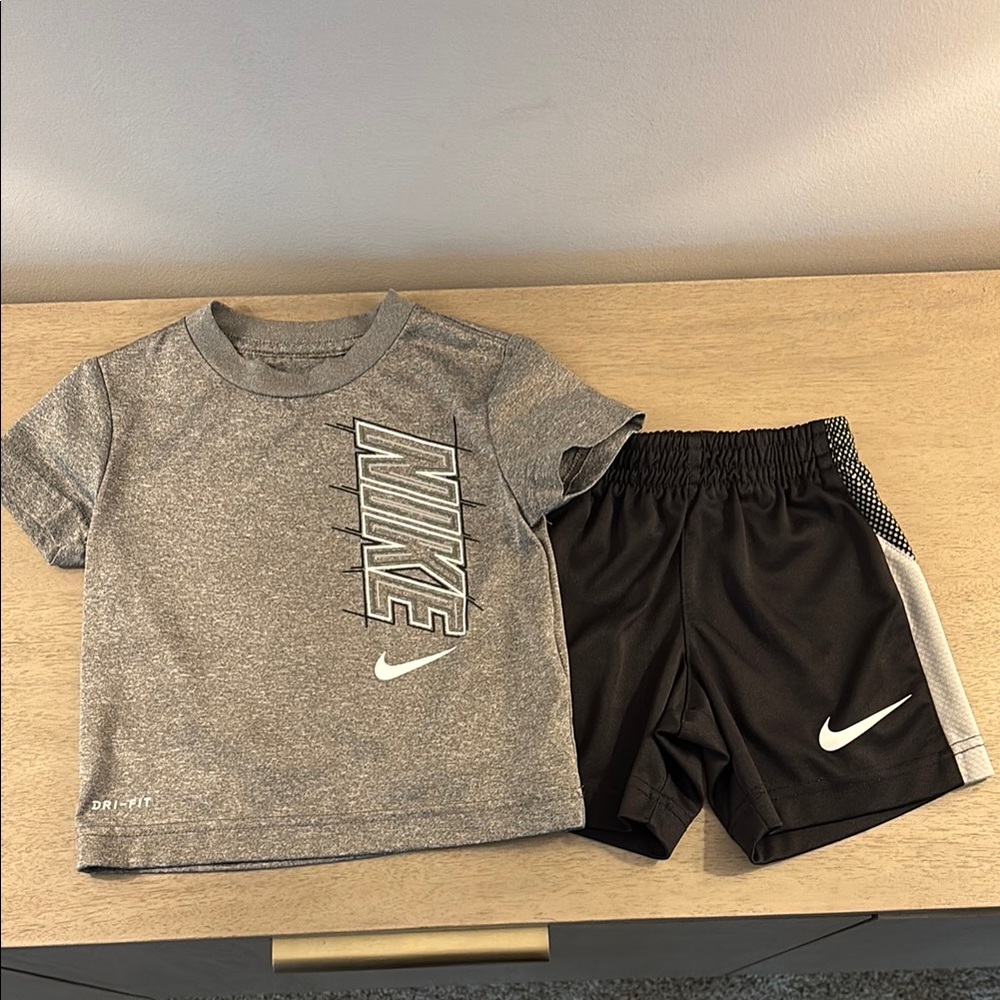 Toddler Boys’ Nike Dri-Fit Tee and Black Shorts Set Size 2T